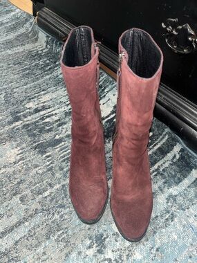 Sorel Women's Burgundy Suede Mid-Calf Zip Heeled Boots